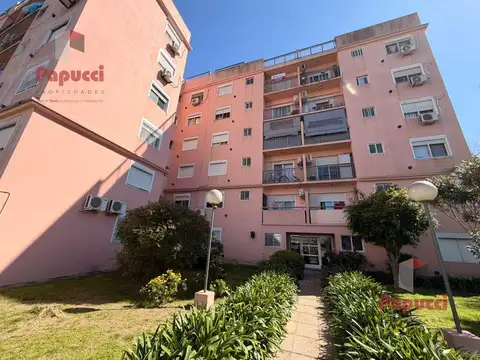 Departamento 3 ambientes con cochera en VENTA