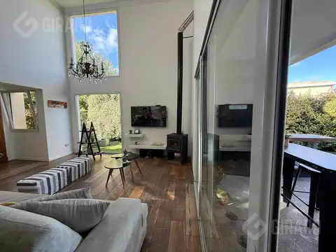 Casa en Venta al Oeste