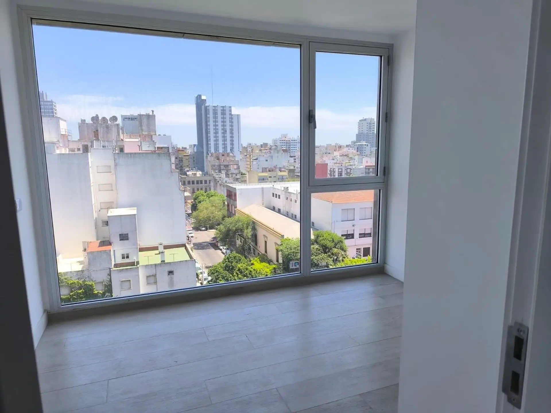 Depto 3 amb a estrenar en Royal Park La Perla