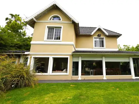 VENTA CASA - 6 AMB. EL SOLAR DEL BOSQUE - CANNING