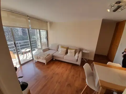 ROQUE SAENZ PEÑA 100, Piso 1