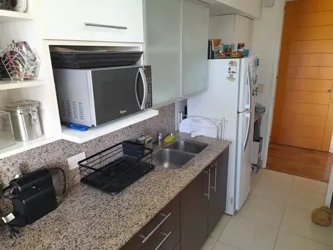 Departamento en Alquiler con 1 cocheras