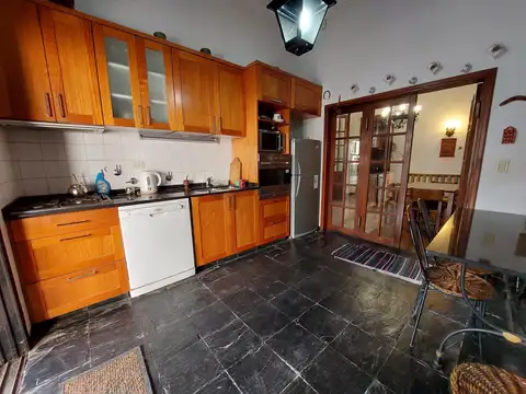 Casa en Venta en Nuestra Señora De Lourdes, USD 310.000