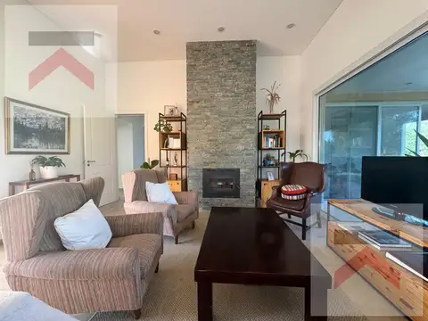 VENTA o ALQUILER 4 dorm piscina gran lote 2170m2 APTA CREDITO Barrio Chacras de la Reserva Cardales