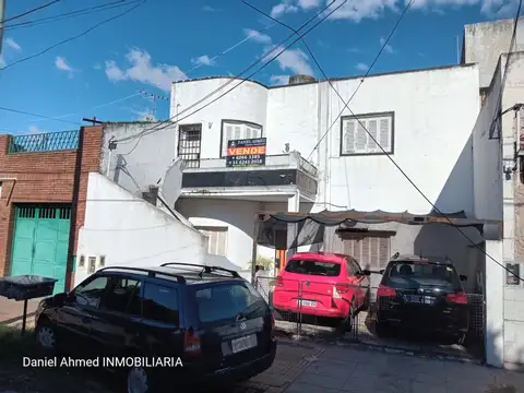 EXCELENTE CASA 4 AMB EN LOTE PROPIO MAS DEPARTAMENTO EN PLANTA ALTA