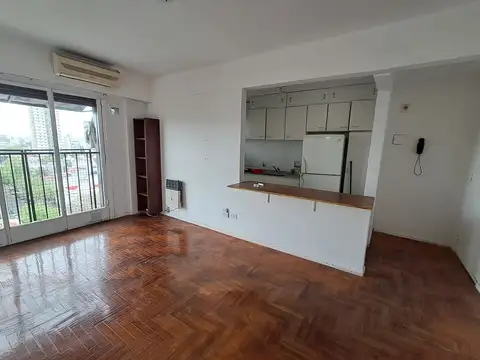 Felipe Vallese 2200, Piso 8