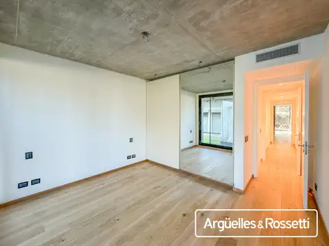 Departamento 5 ambientes con 3 baños
