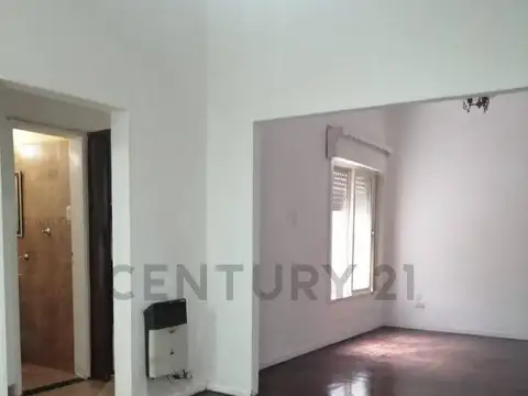 Depto Tipo Casa en Venta en Lomas de Zamora, USD 72.000