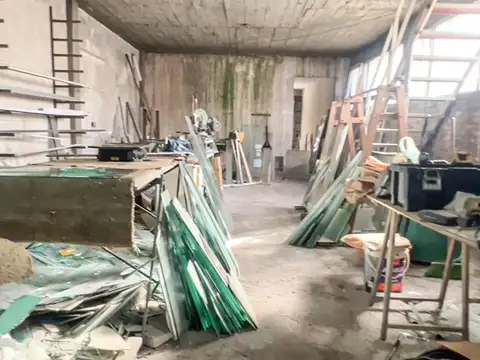 Local en Venta en Temperley, USD 165.000