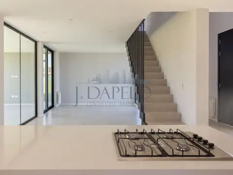 Casa en Venta en Canning Chico, USD 410.000