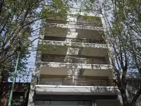 Humboldt 1800, Piso 2