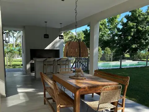 Casa en Alquiler Temporal en Manuel Alberti, USD 4.500