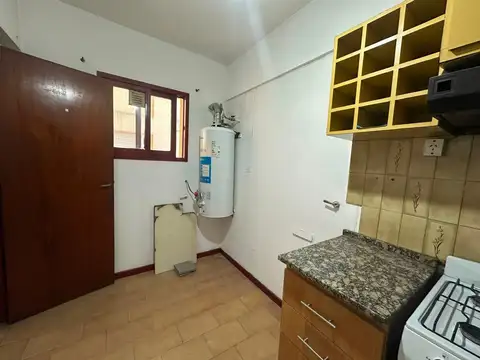 Departamento en Alquiler en Lanús Este, $ 450.000