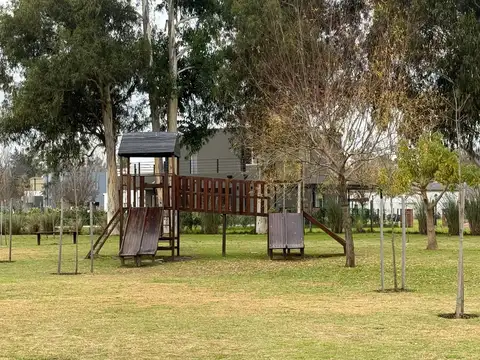 Terreno en Venta de 528,0 m2