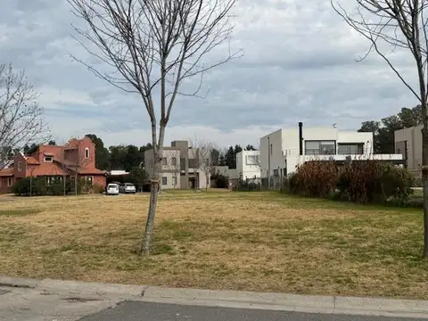 LOTE EN VENTA EN SANTO TOMAS PILAR