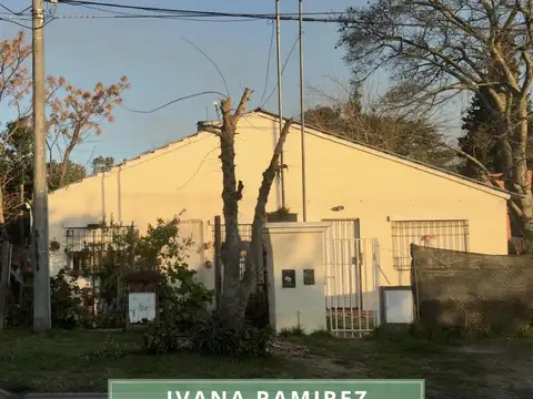 Se venden 2 departamentos de 3 ambientes en un mismo lote, Barrio Sarmiento, Luján.