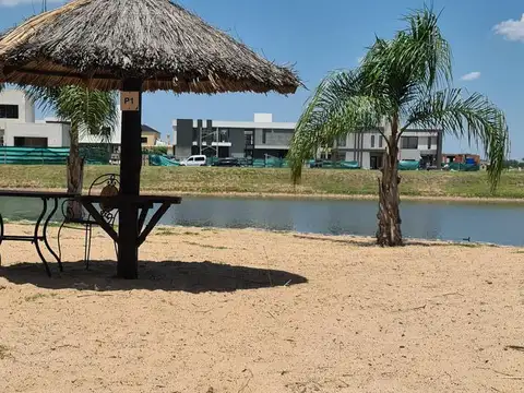 Terreno en Venta de 666,0 m2