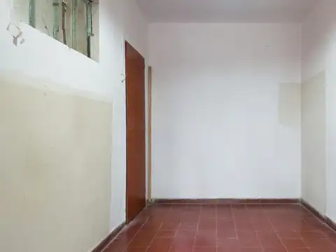 Depto Tipo Casa en Venta en Bernal Oeste, USD 90.000