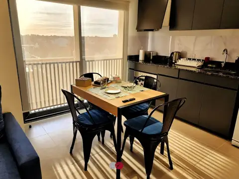 Departamento en Alquiler con 1 cocheras