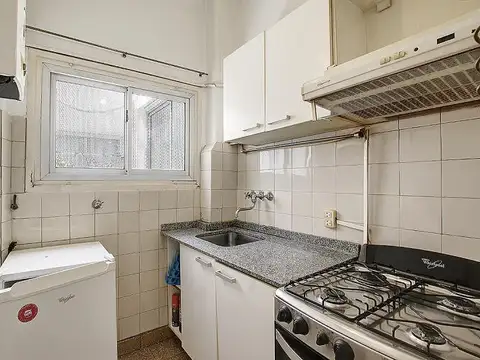 Departamento en Alquiler en Recoleta, $ 650.000