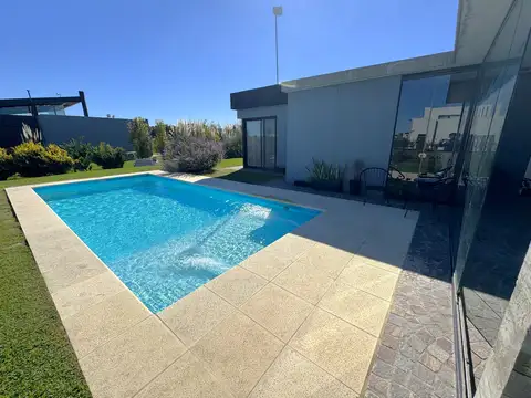 Casa en Venta en Lares De Canning, USD 199.700