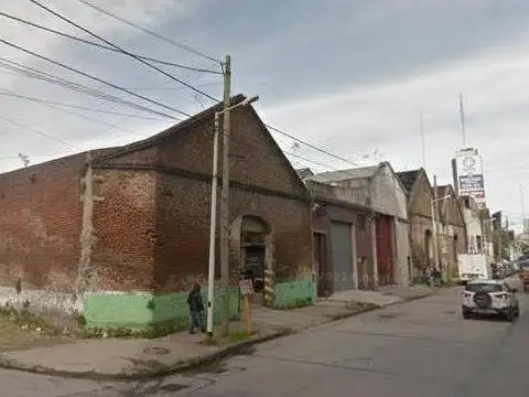 Avellaneda Excelente Ubicacion Venta 6600 mts totales