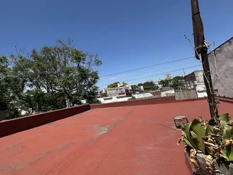 6 AMBIENTES IDEAL 2 FAMILIAS