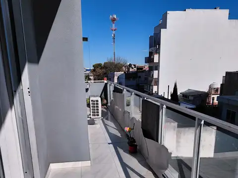 Enrique De Vedia 2100, Piso 3