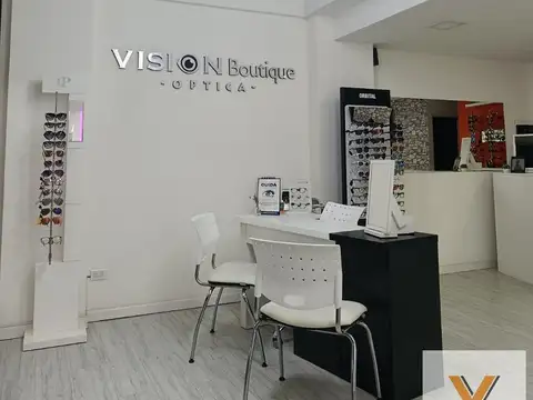 Avellaneda e/Olavarria y Alsina