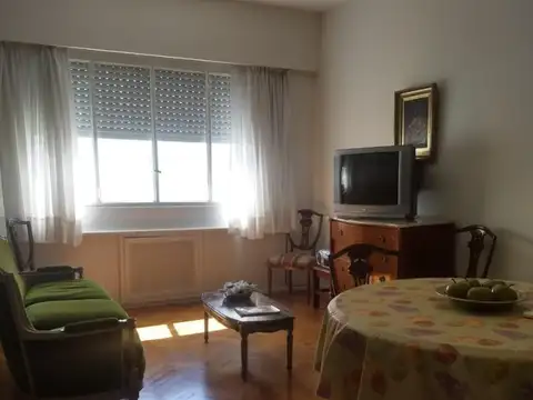 EXCELENTE DEPARTAMENTO DE CATEGORÍA EN PLENO CENTRO