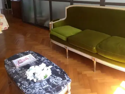 San Martin 700 , Piso 3