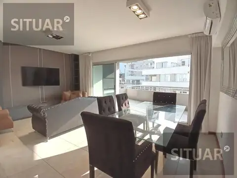 AMPLIO Piso 4 Ambientes amueblado con balcón, parrilla y cochera en Belgrano