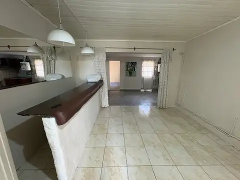 Casa - 3 dormitorios - Bario Villanueva