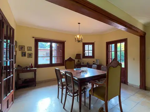 Casa en Venta con 1 cochera