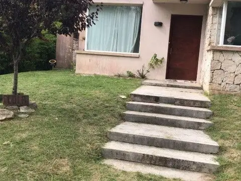 CHALET PINAMAR 4 AMB PARQUE