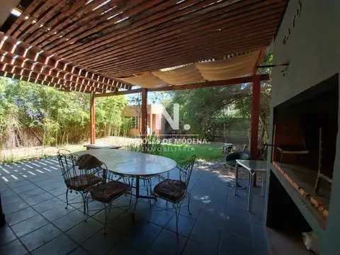 Casa en Alquiler en La Barra, USD 2.000