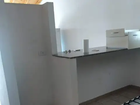 Depto Tipo Casa Monoambiente con 1 baño