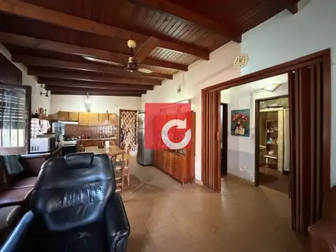 Casa 4 ambientes con 3 baños