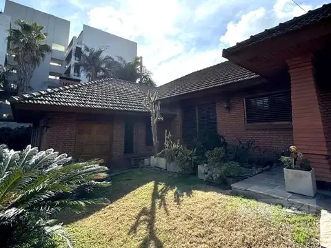 Terreno en Venta 50  mts Fondo