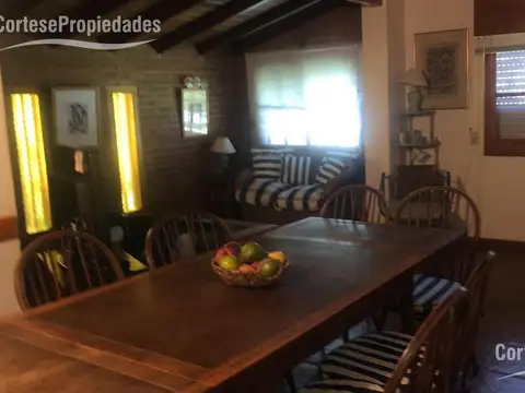 Casa en venta Mar de ostende sobre dos lotes unificados