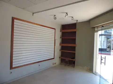 Local centrico ideal para escritorio profesional