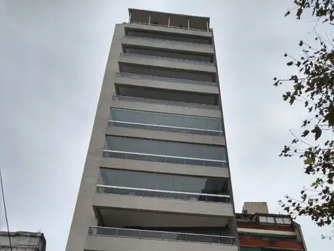 Semipiso de 2 amb c/ lavadero, parrilla y balcon c/ vista abierta en avellaneda