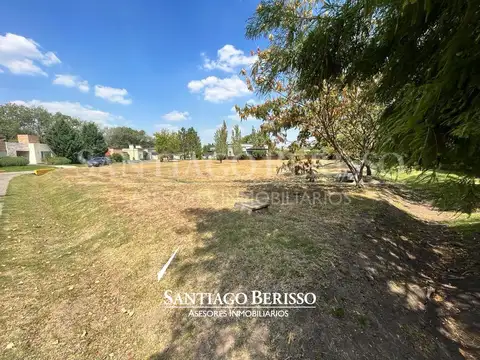 Terreno en Venta en Campana, USD 40.000