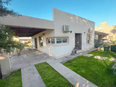 Casa en Venta en Roldan, San Lorenzo