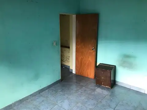 CASA PH EN VENTA EN LOS POLVORINES