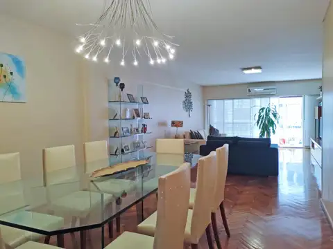 Departamento de 5 ambientes c/ dep y cochera EN VENTA en Recoleta/ Barrio Norte
