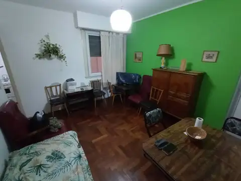 VENTA DE DEPARTAMENTO 2 AMBIENTES ZONA PLAZA COLÓN, MAR DEL PLATA