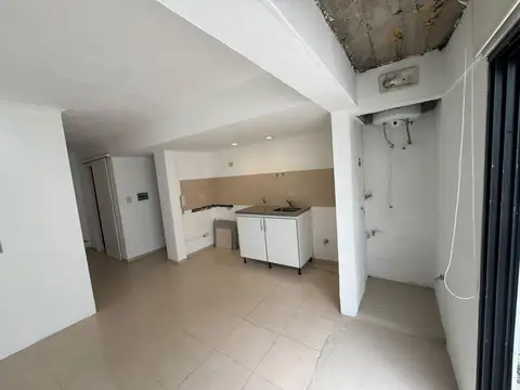 Casa 2 ambientes con 1 baño