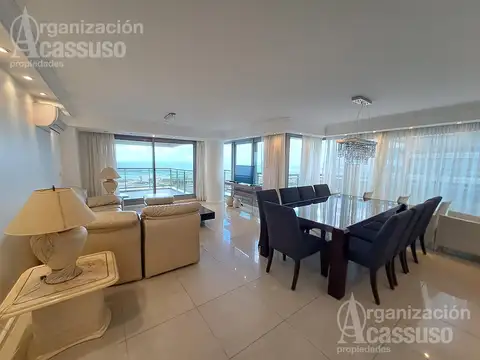 Departamento 3 dormitorios en suite, dormitorio de servicio