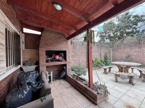 Depto Tipo Casa en Venta 18 años